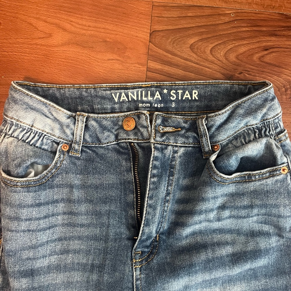 Vanilla Star high waisted Mom Jean